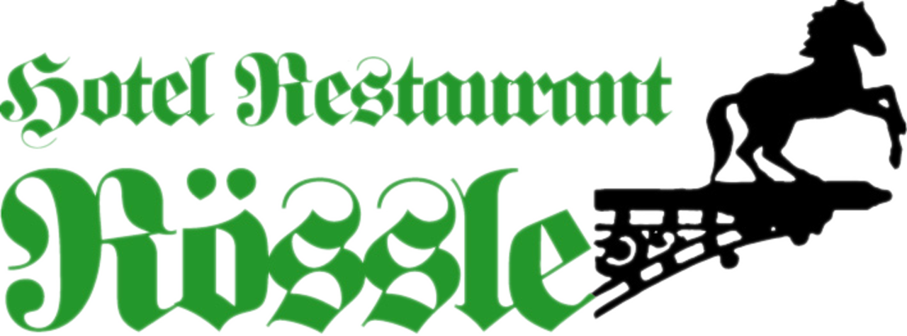 Logo des Hotel-Restaurants Rössle mit grünem Schriftzug in traditioneller Schriftart und einer schwarzen Pferdefigur auf einem Wirtshausschild.